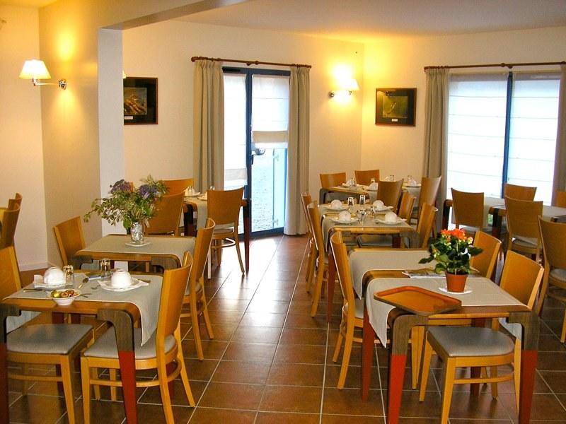 Hotel Le Chevalier Gambette Saint-Armel Bagian luar foto